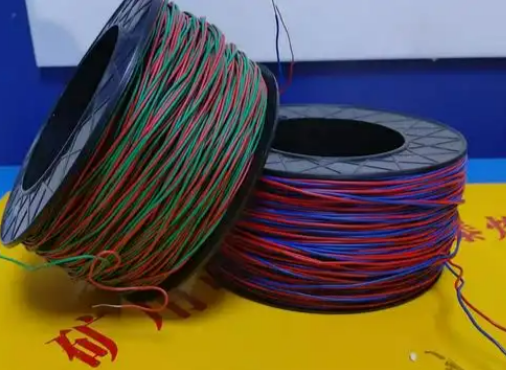 沈河放炮线的主要材质有哪些？不同材质的适用场景有何区别？